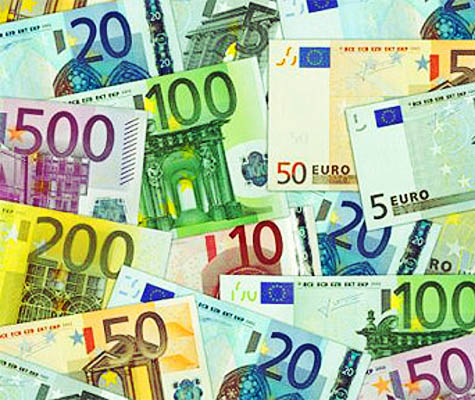 Ограничения в кипрских банках будут отменены в начале 2014 года