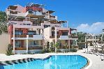 Аренда на Кипре 3 спальной квартиры на нижнем этаже с садиком в Amathusa Coastal Heights